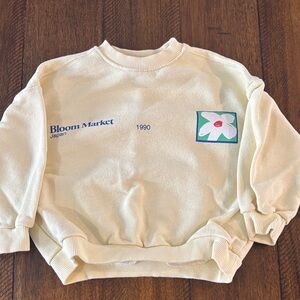 Zara Cream Sweatshirt with Blue and Red Accents